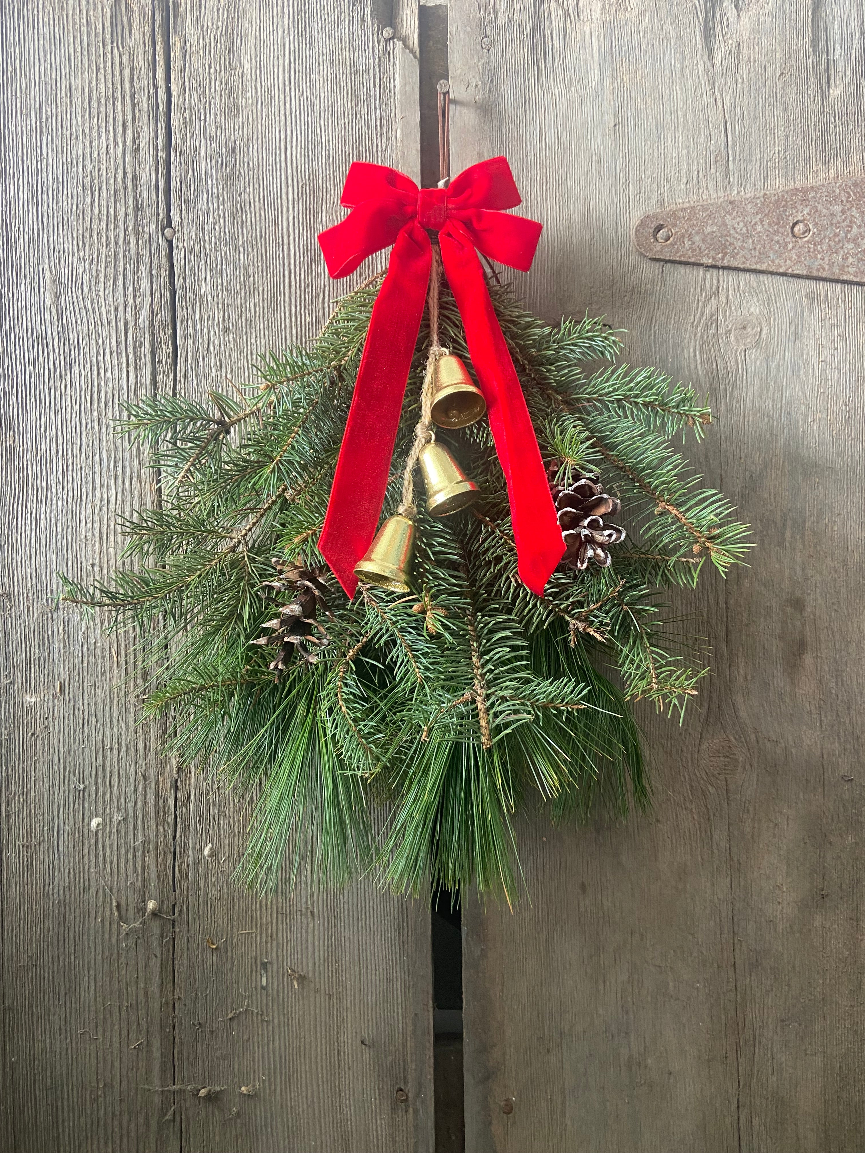 Christmas Teardrop Swag